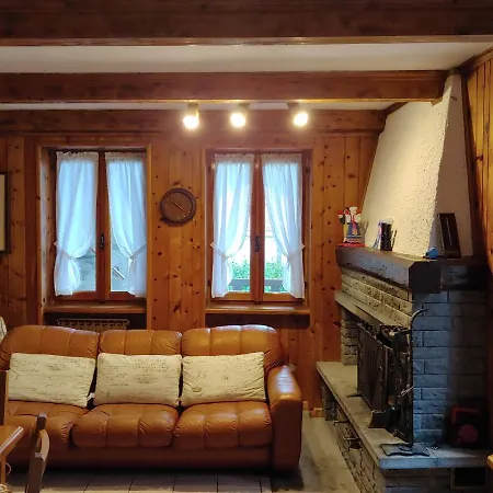 La Casa Nella Prateria * Issime